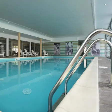 Resort Le Domaine Du Bois De La Gree H 4p7p