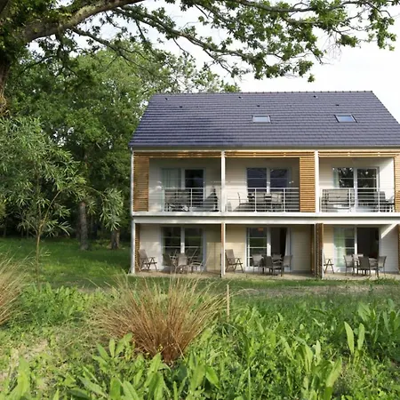 Le Domaine Du Bois De La Gree H 4p7p Resort *